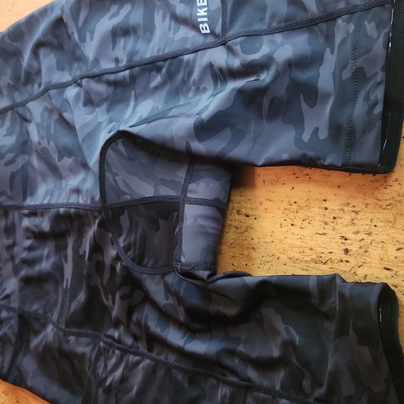 Bikewa Men's Camo Bike Shorts Padded Cycling Road Mtn Riding UPF 50, Size XXL - Picture 12 of 12